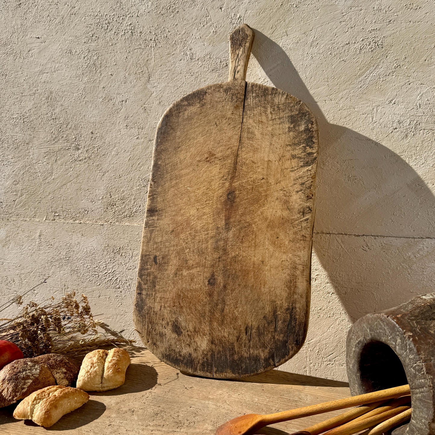 Vintage bread board, bread board, vintage cutting board, antique bread board,  antique cutting board, cutting board, primitive cutting board,  france bread board, antique butcher block, wabi sabi, vintage serving tray, old butcher block, cheese board