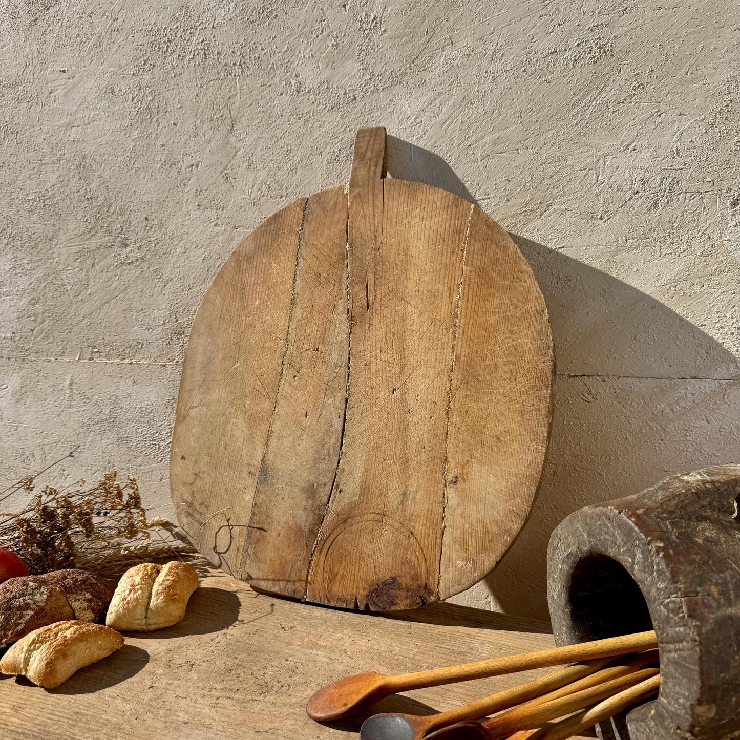 Vintage bread board, bread board, vintage cutting board, antique bread board,  antique cutting board, cutting board, primitive cutting board,  france bread board, antique butcher block, wabi sabi, vintage serving tray, old butcher block, cheese board