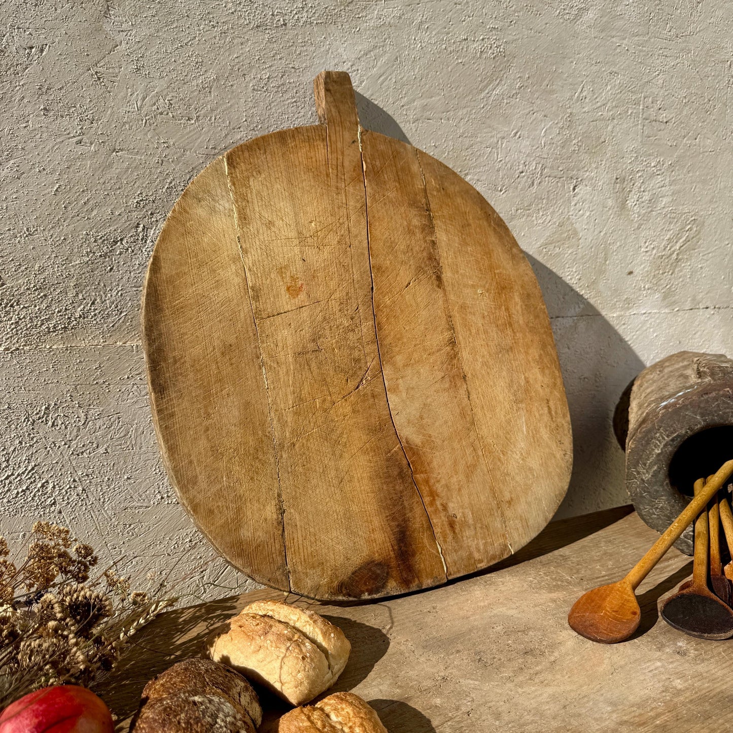 Vintage bread board, bread board, vintage cutting board, antique bread board,  antique cutting board, cutting board, primitive cutting board,  france bread board, antique butcher block, wabi sabi, vintage serving tray, old butcher block, cheese board