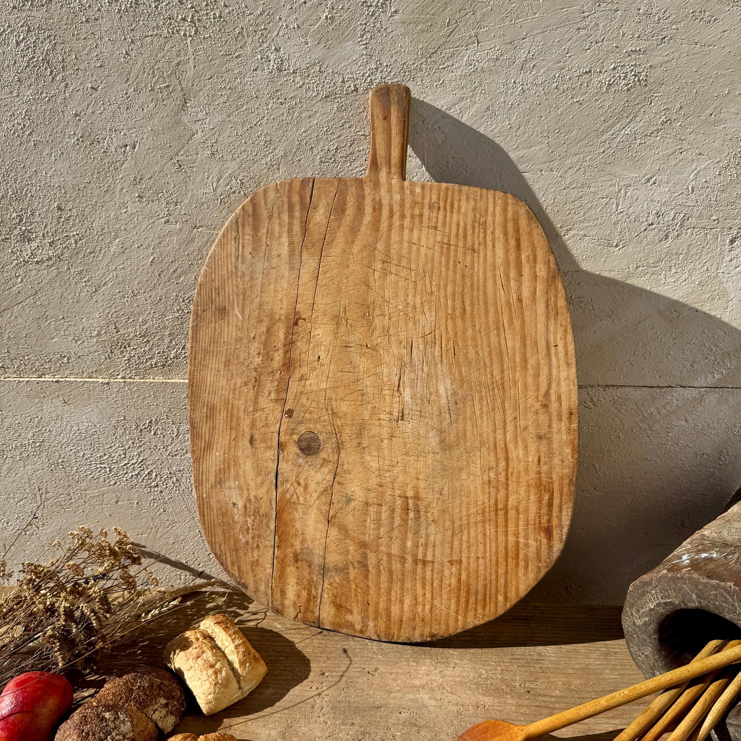 Vintage bread board, bread board, vintage cutting board, antique bread board,  antique cutting board, cutting board, primitive cutting board,  france bread board, antique butcher block, wabi sabi, vintage serving tray, old butcher block, cheese board