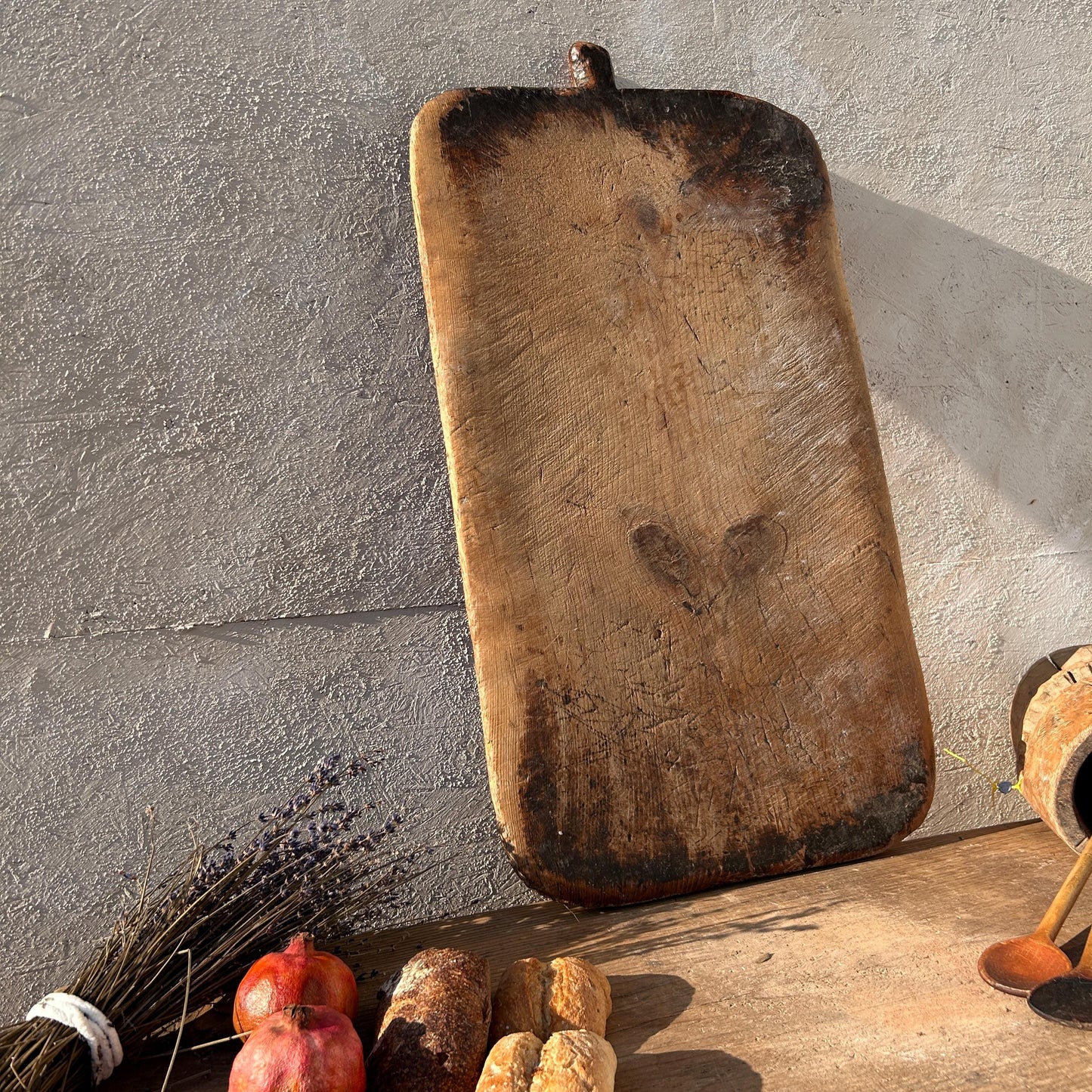 Vintage bread board, bread board, vintage cutting board, antique bread board,  antique cutting board, cutting board, primitive cutting board,  france bread board, antique butcher block, wabi sabi, vintage serving tray, old butcher block, cheese board