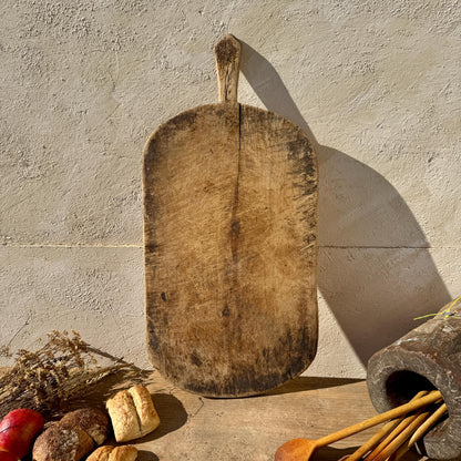 Vintage bread board, bread board, vintage cutting board, antique bread board,  antique cutting board, cutting board, primitive cutting board,  france bread board, antique butcher block, wabi sabi, vintage serving tray, old butcher block, cheese board