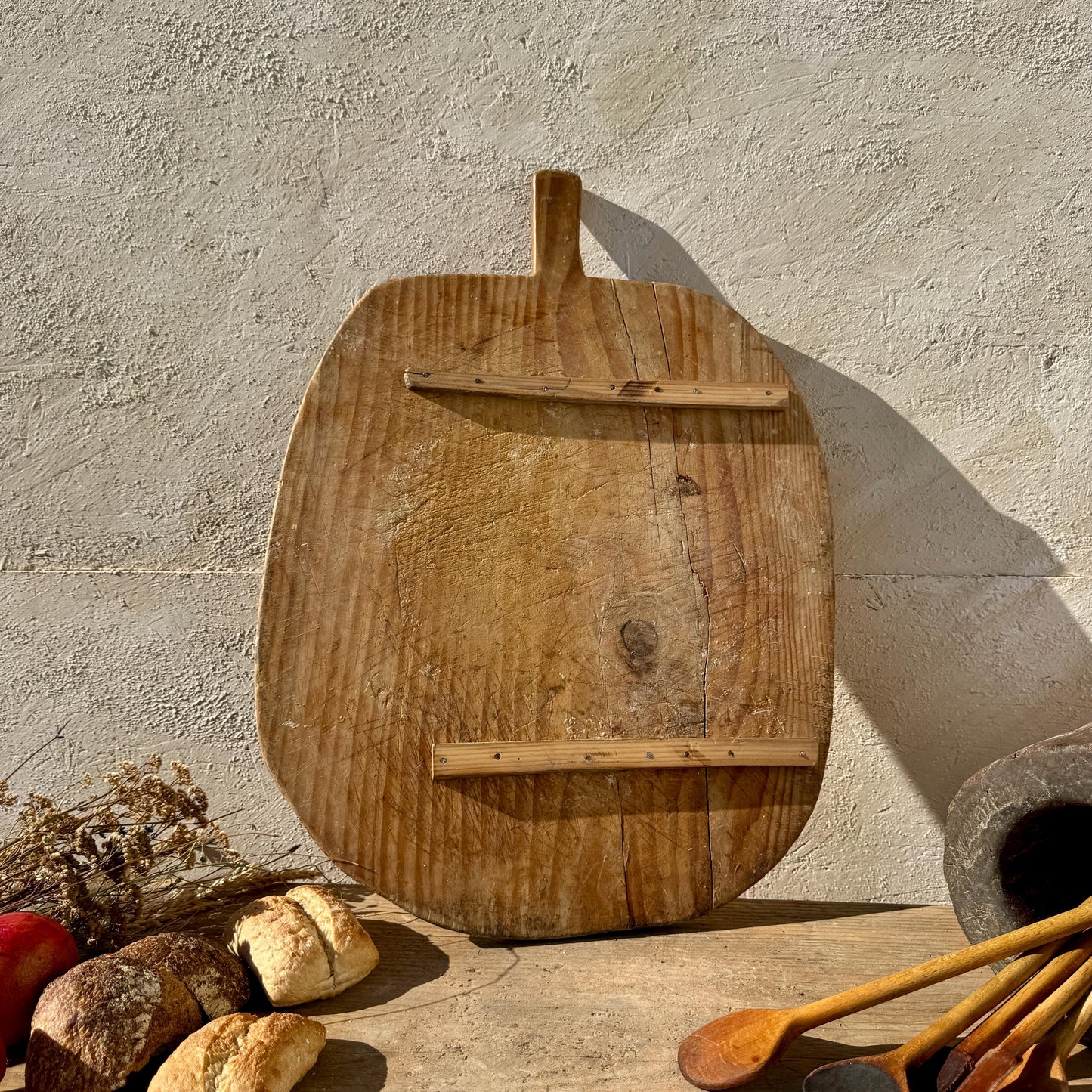 Vintage bread board, bread board, vintage cutting board, antique bread board,  antique cutting board, cutting board, primitive cutting board,  france bread board, antique butcher block, wabi sabi, vintage serving tray, old butcher block, cheese board