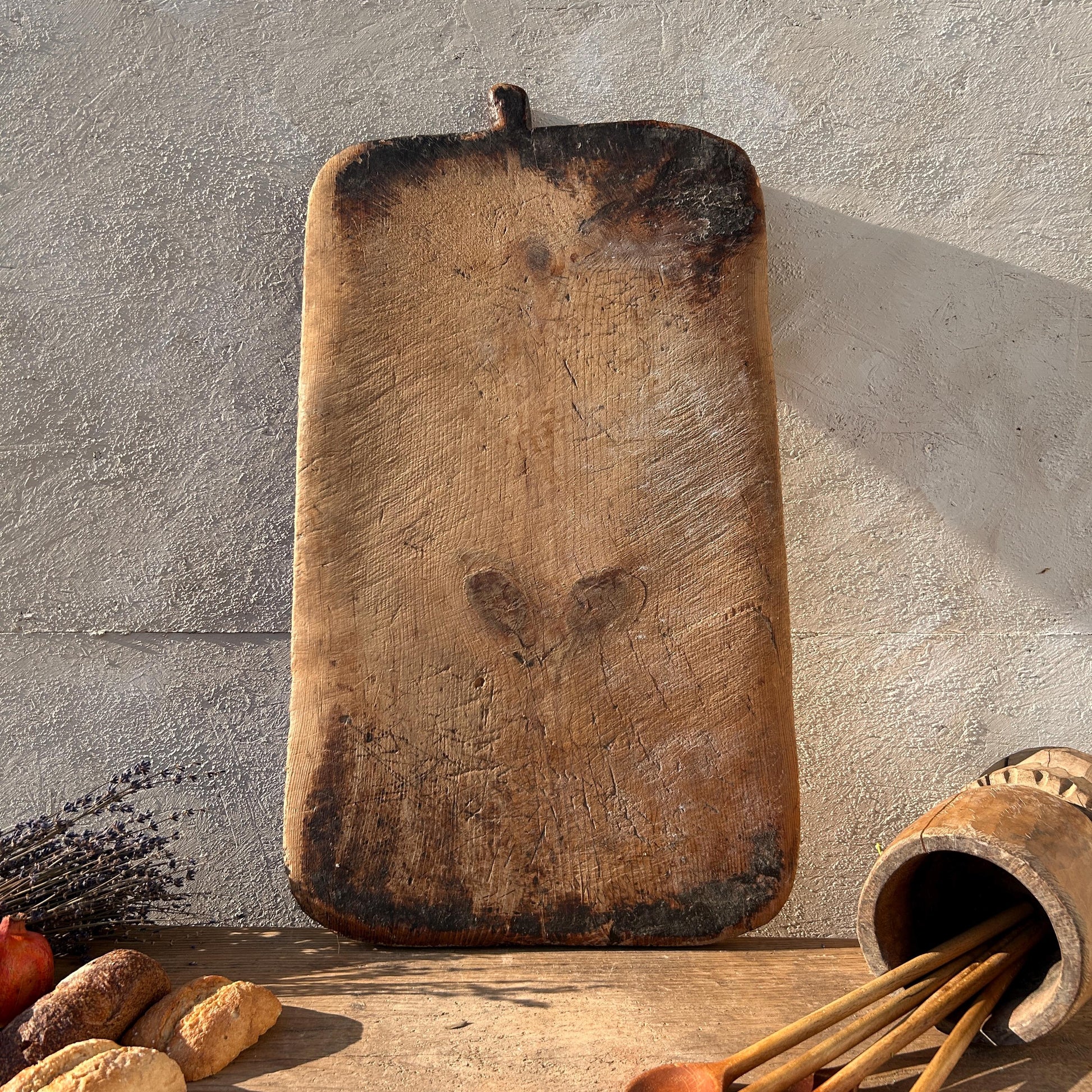 Vintage bread board, bread board, vintage cutting board, antique bread board,  antique cutting board, cutting board, primitive cutting board,  france bread board, antique butcher block, wabi sabi, vintage serving tray, old butcher block, cheese board