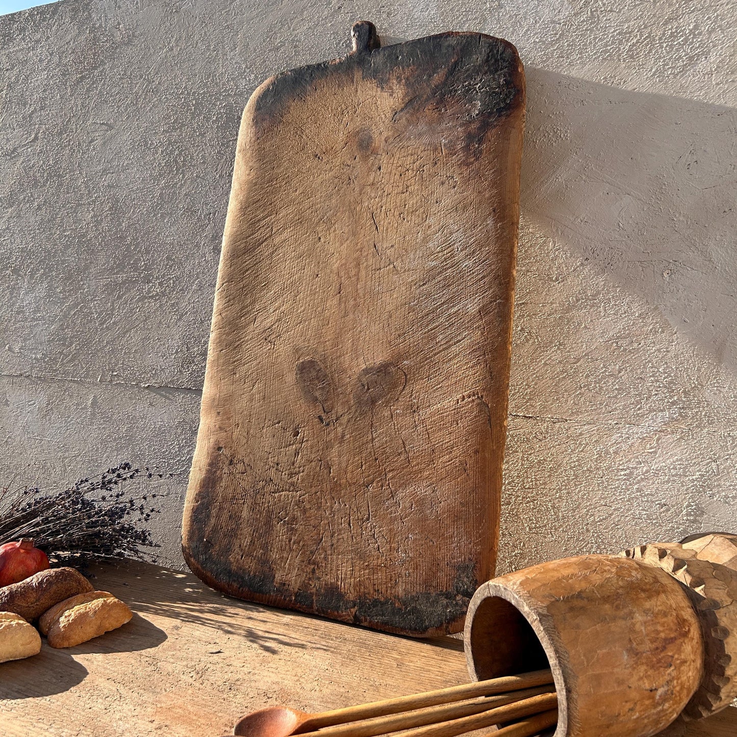 Vintage bread board, bread board, vintage cutting board, antique bread board,  antique cutting board, cutting board, primitive cutting board,  france bread board, antique butcher block, wabi sabi, vintage serving tray, old butcher block, cheese board