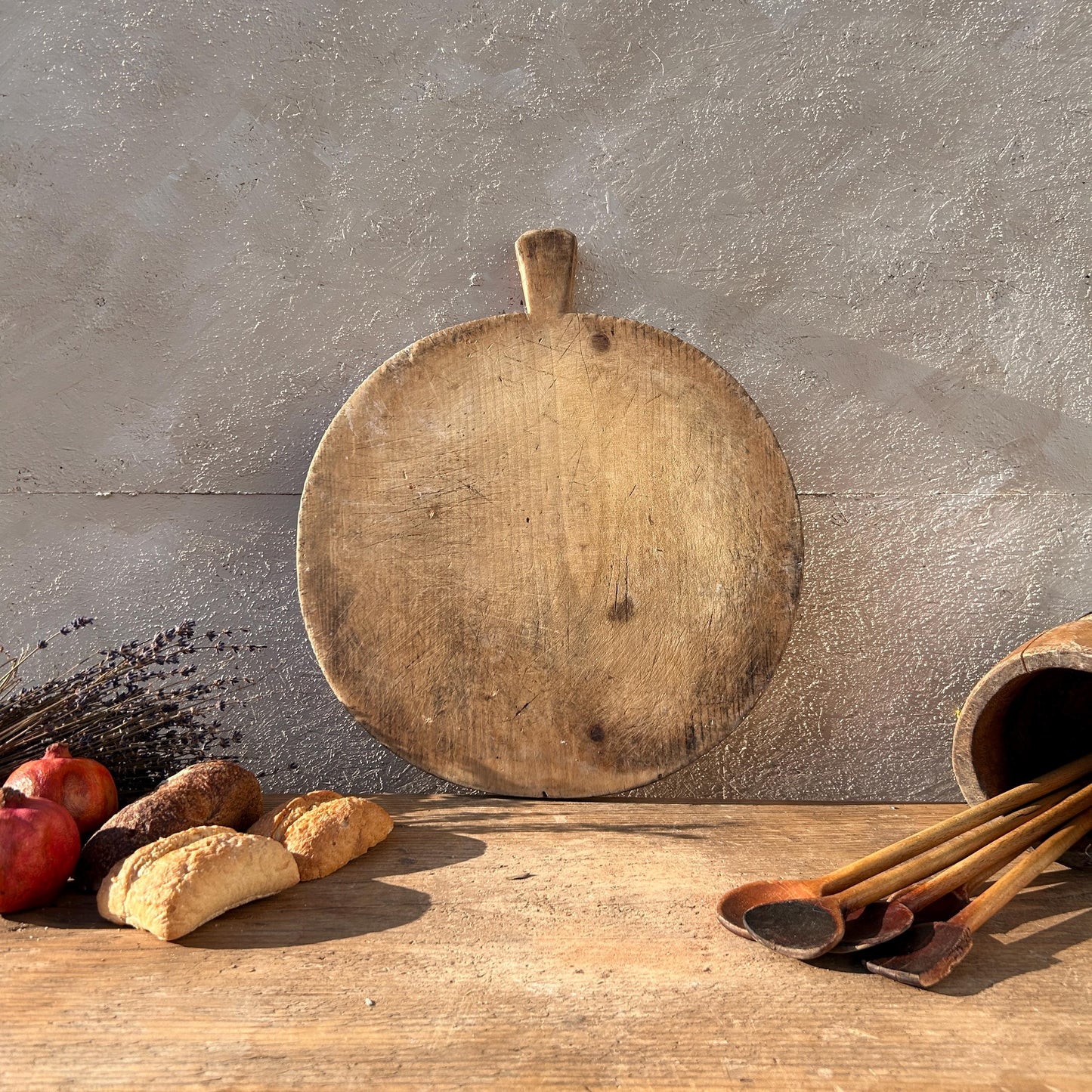 Vintage bread board, bread board, vintage cutting board, antique bread board,  antique cutting board, cutting board, primitive cutting board,  france bread board, antique butcher block, wabi sabi, vintage serving tray, old butcher block, cheese board