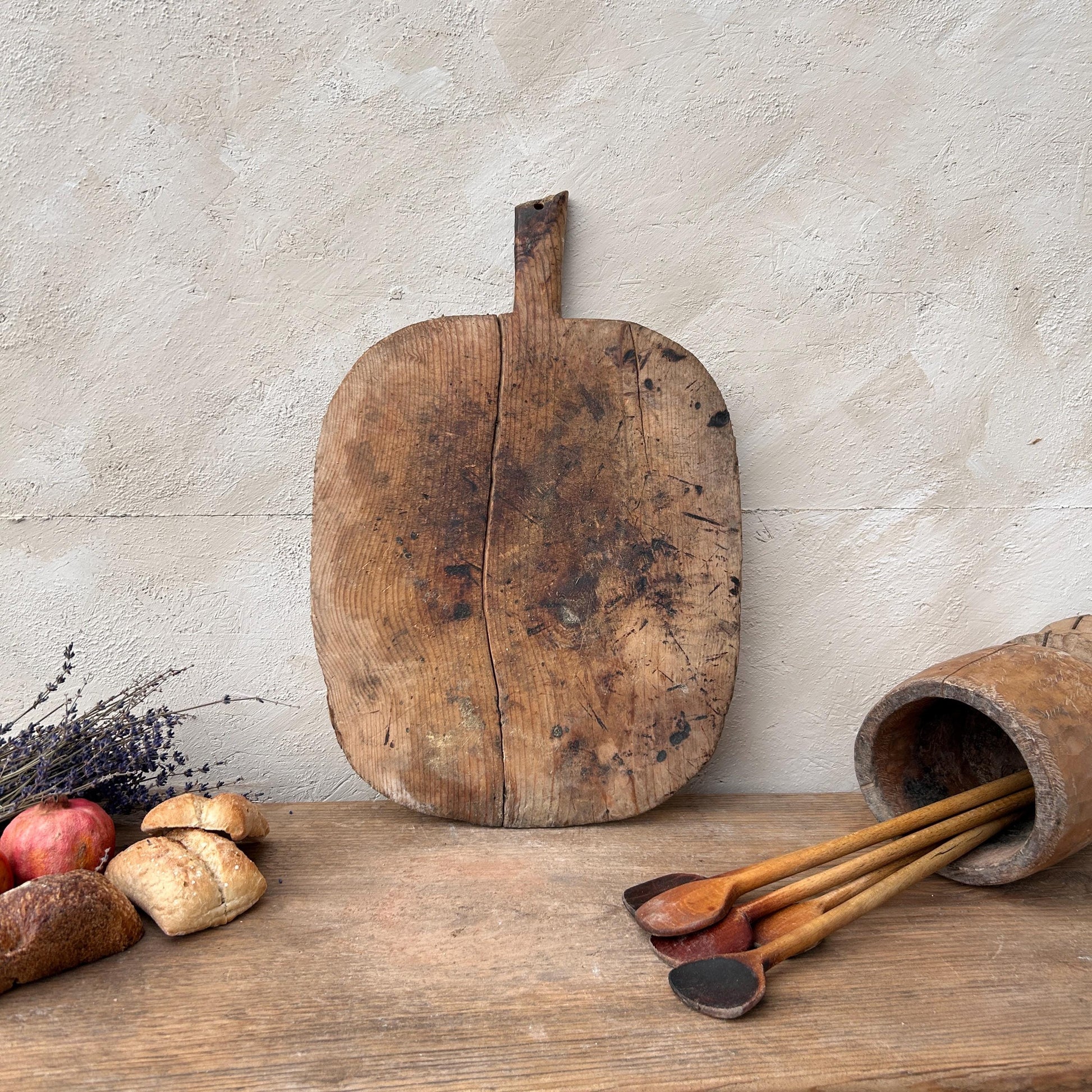 Vintage bread board, bread board, vintage cutting board, antique bread board,  antique cutting board, cutting board, primitive cutting board,  france bread board, antique butcher block, wabi sabi, vintage serving tray, old butcher block, cheese board