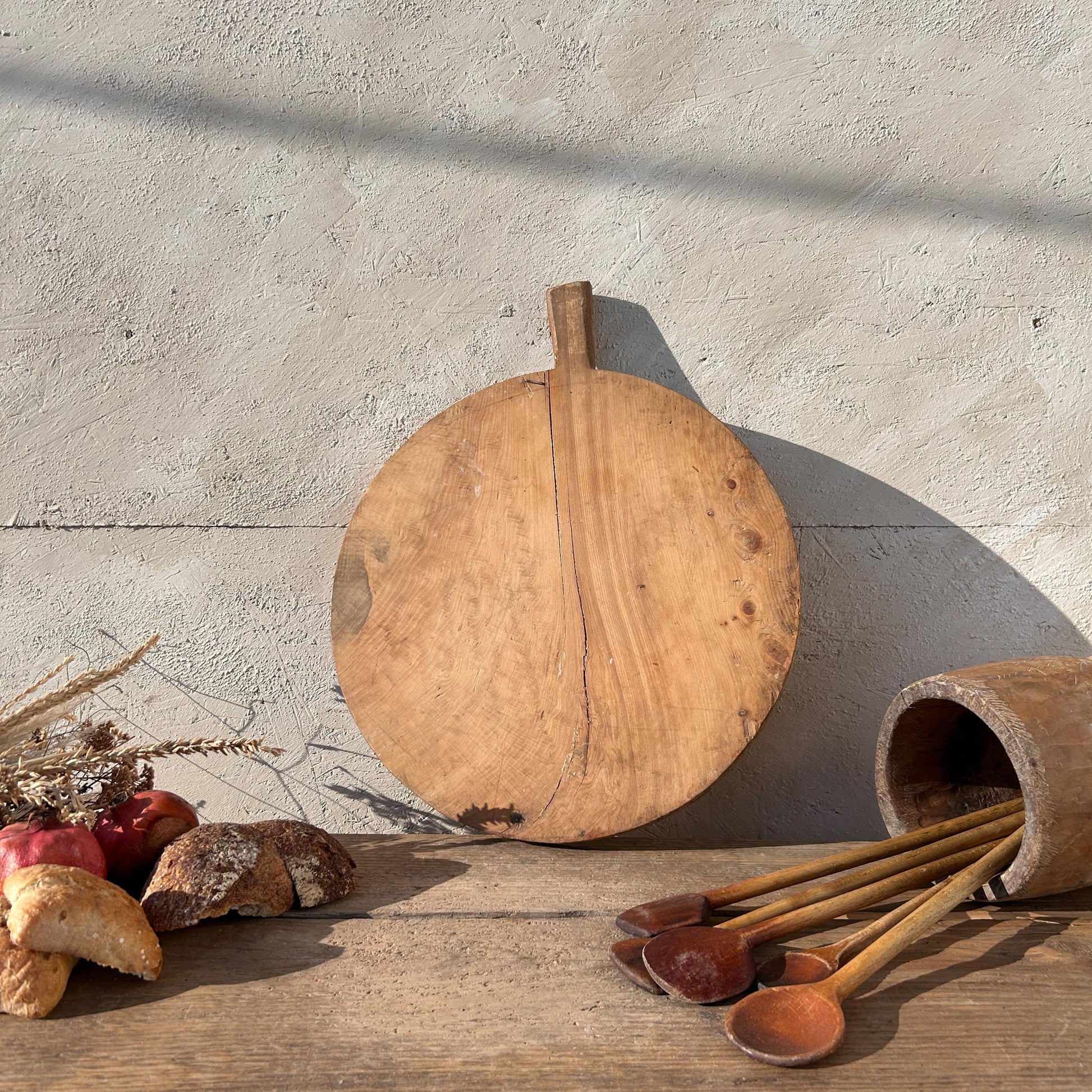 Vintage bread board, bread board, vintage cutting board, antique bread board,  antique cutting board, cutting board, primitive cutting board,  france bread board, antique butcher block, wabi sabi, vintage serving tray, old butcher block, cheese board